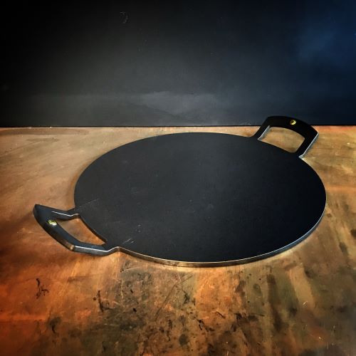 Spun Iron Baking Bell with 12-inch Baking Griddle – Netherton
