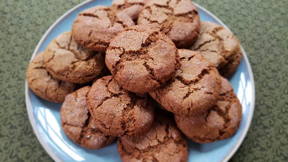 These whole grain ginger snaps have delicious rich flavors from fresh-milled red fife and rye flours. The increased fiber from the whole grain flours makes them more nutritious, while the textures of both the chewy and the crispy options are perfectly tender.