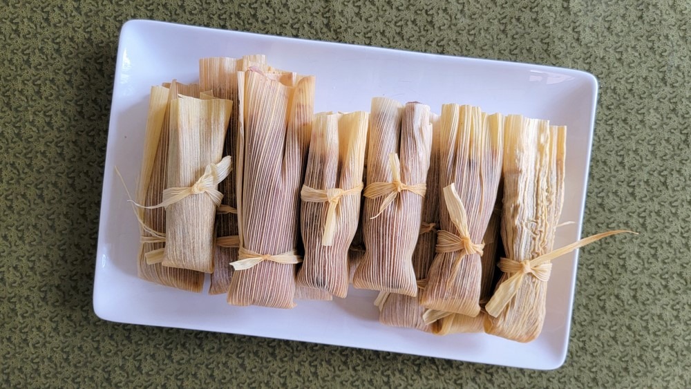 How to Hydrate Corn Husks for Tamales 