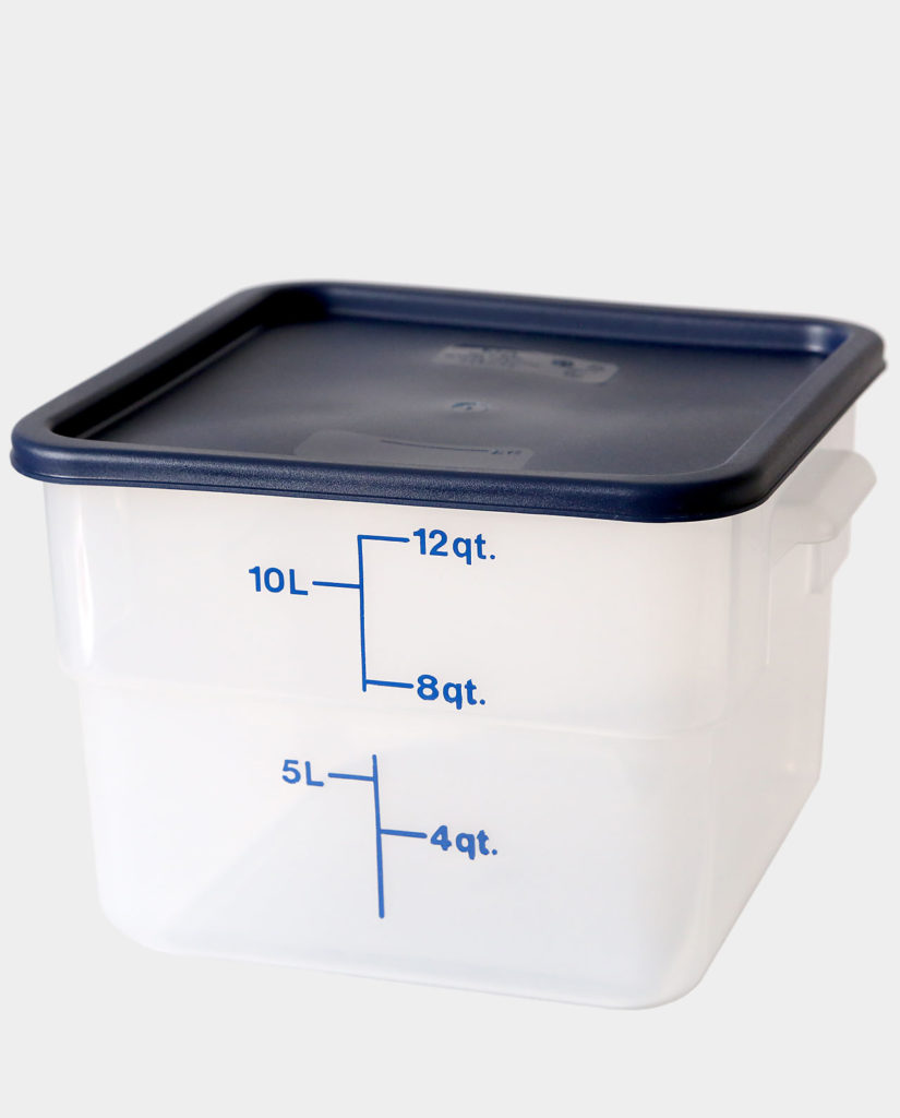 3.5 Quart Plastic Dough Rising Bucket and Storage Container with Lid
