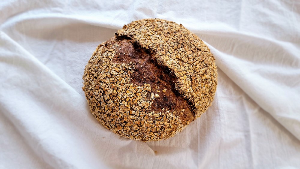 First try at Full Proof Baking's Butterfly blue oat porridge bread :  r/Sourdough