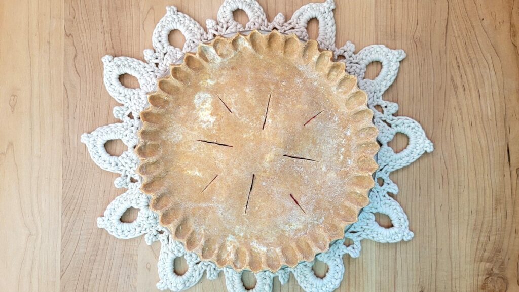 Emmer Wheat Pie Crust (Blueberry Filling)