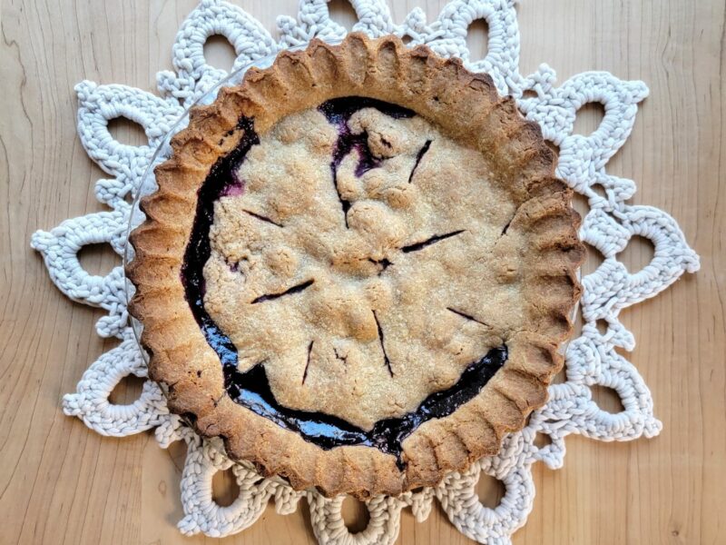 Emmer Wheat Pie Crust (Blueberry Filling)