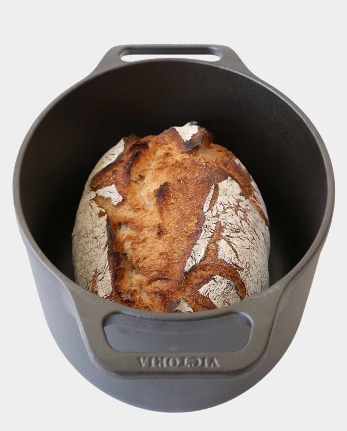 Victoria Dutch Oven & Combo Bread Baker